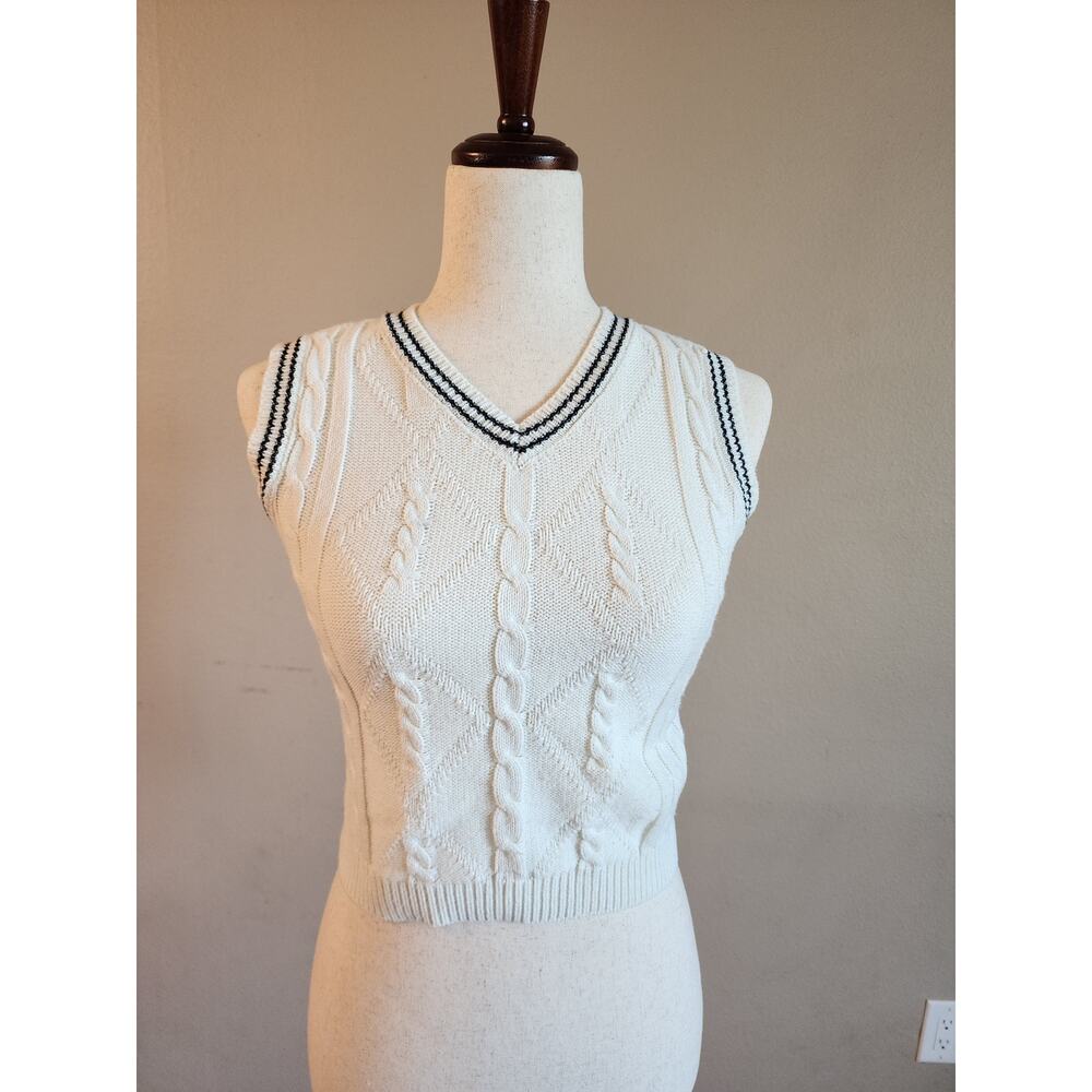 RSQ Women's Cream Cabled Knit Vest SZ Medium Preppy Academia